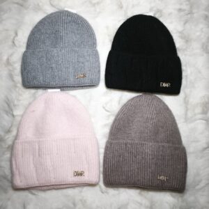 czapka damska model 3