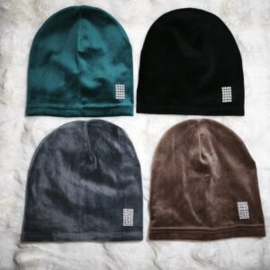 czapka damska model 10